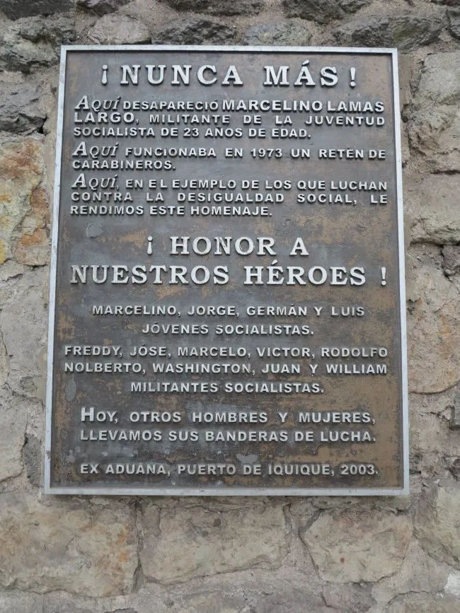 aduana Iquique - homenaje