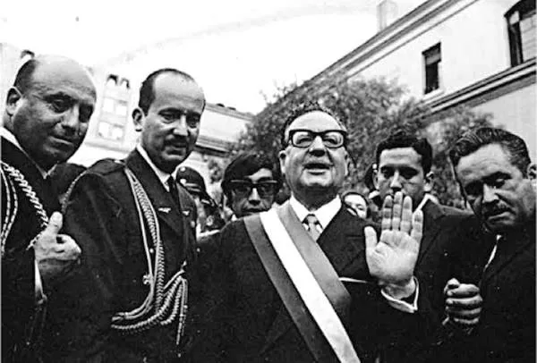 biblioteca virtual Salvador Allende