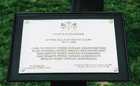 Placa Homenaje Italia