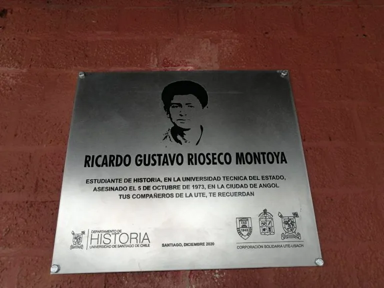 usach.cl - homenaje