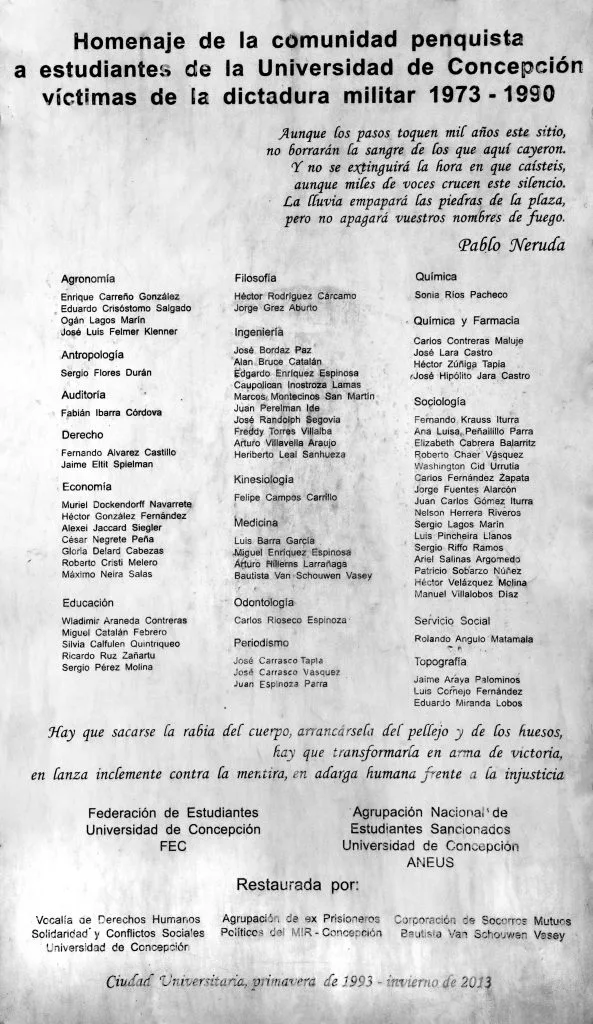 Placa Homenaje, udec.cl