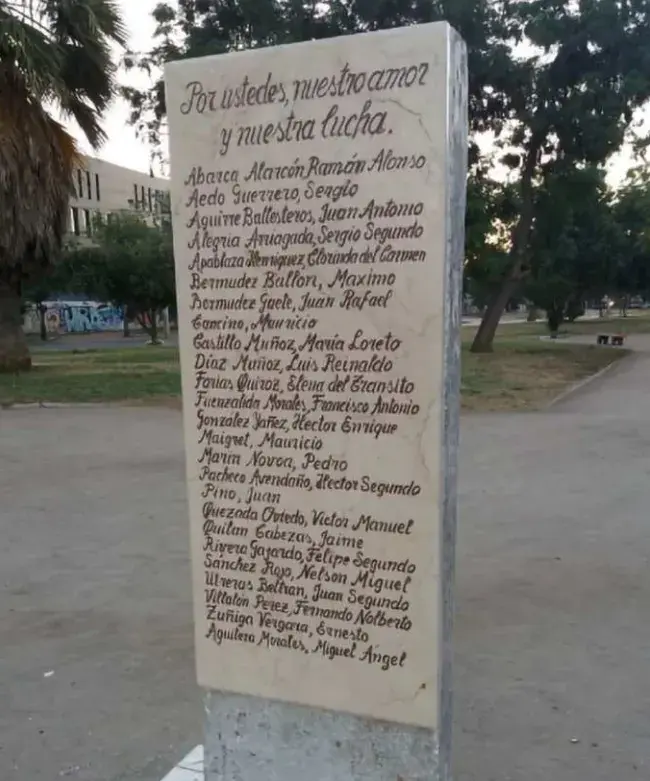cerronavia.cl  
